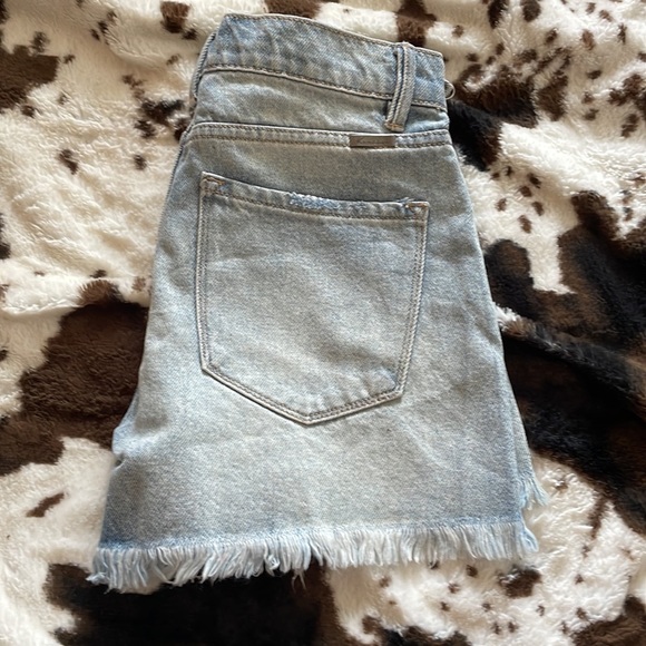 KanCan Jean shorts - Picture 2 of 3